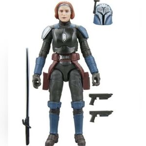 Star Wars The Mandalorian Bo-Katan Kryze Action Figure with Accessories